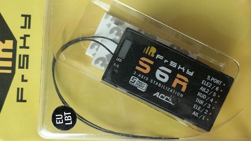 FrSKY S6R